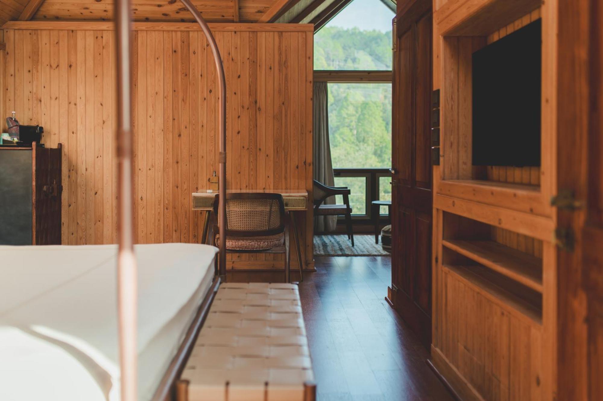 Brij Atmanya Bhowali, Nainital, A Luxury Mountain Escape Eksteriør billede