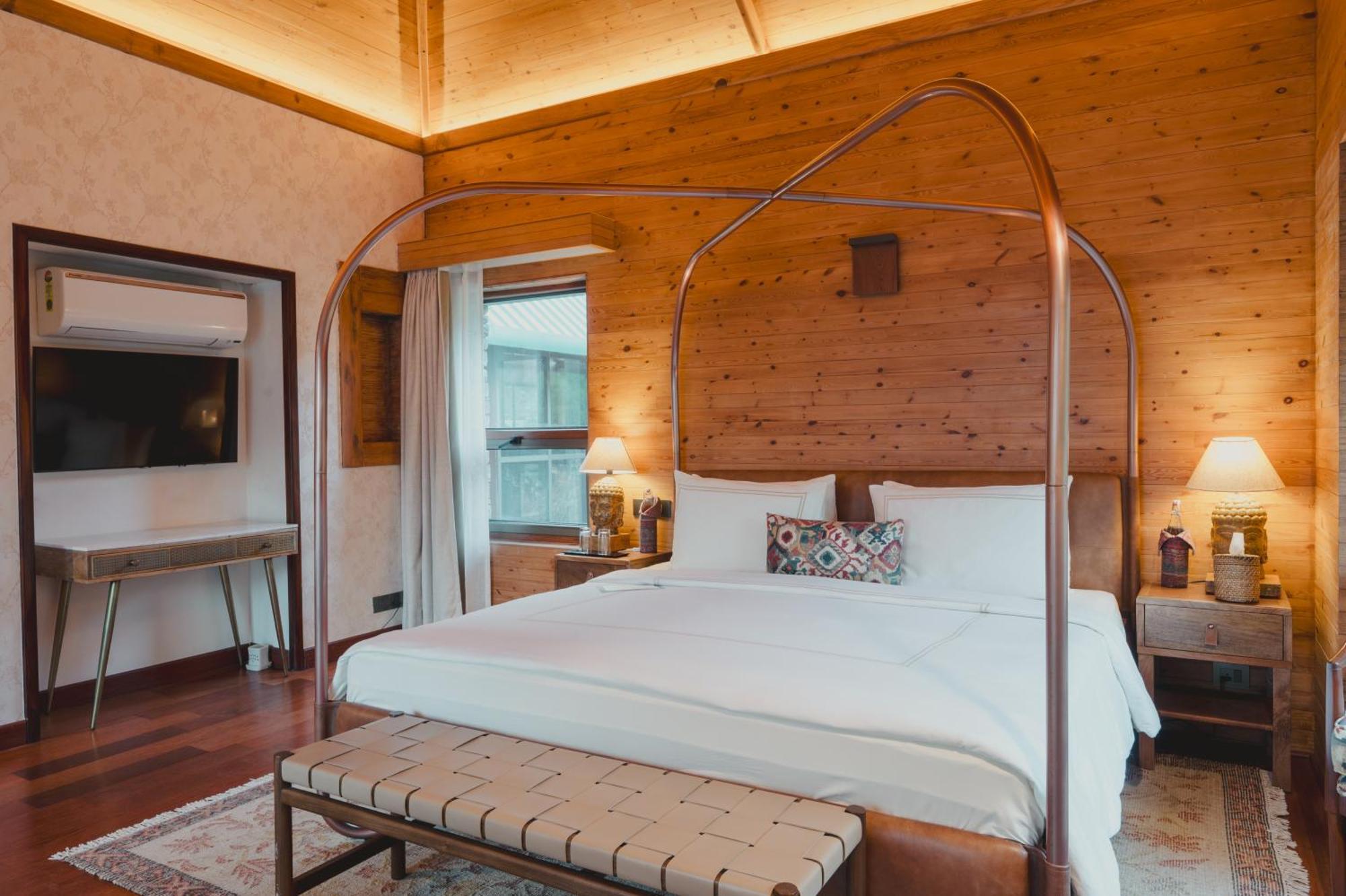 Brij Atmanya Bhowali, Nainital, A Luxury Mountain Escape Eksteriør billede