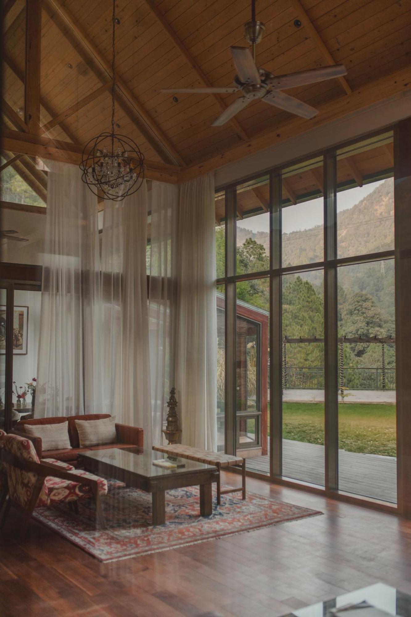 Brij Atmanya Bhowali, Nainital, A Luxury Mountain Escape Eksteriør billede