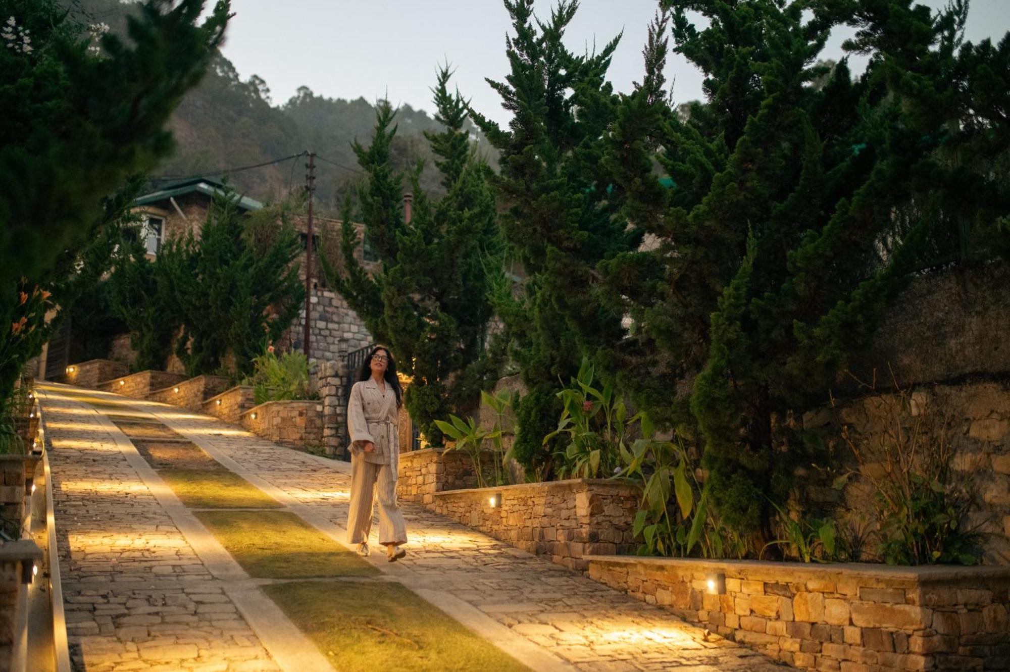 Brij Atmanya Bhowali, Nainital, A Luxury Mountain Escape Eksteriør billede