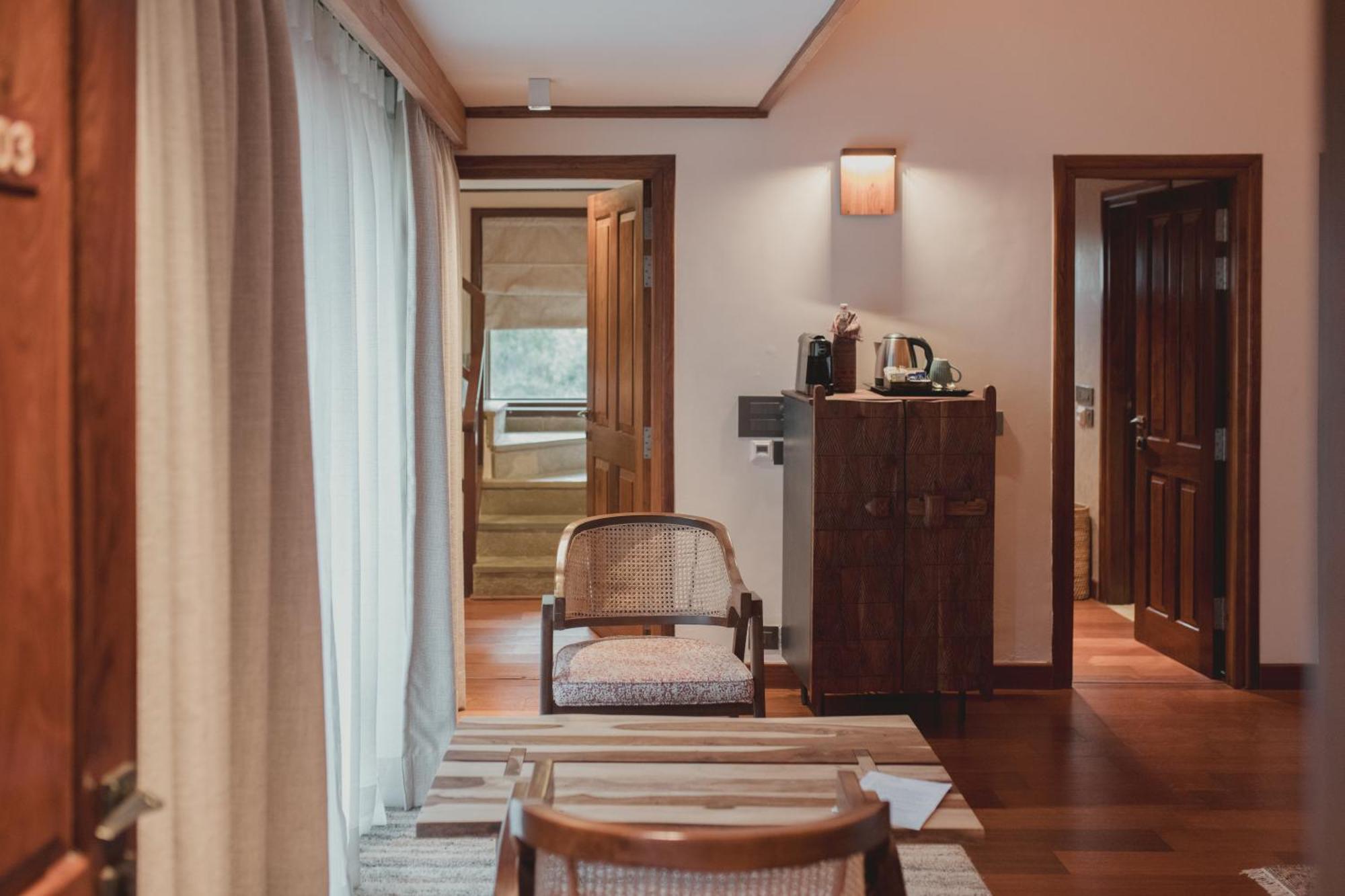 Brij Atmanya Bhowali, Nainital, A Luxury Mountain Escape Eksteriør billede