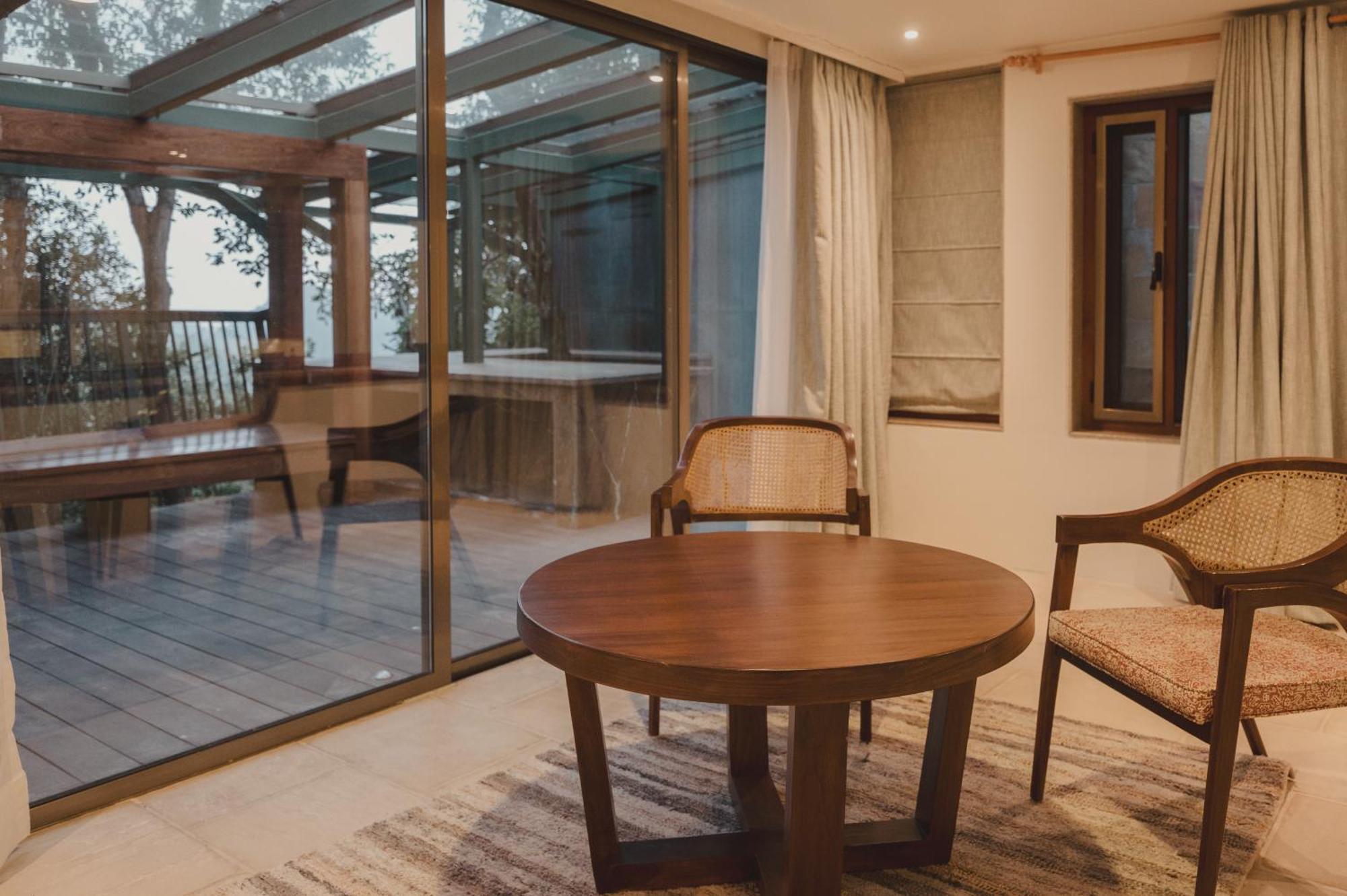 Brij Atmanya Bhowali, Nainital, A Luxury Mountain Escape Eksteriør billede
